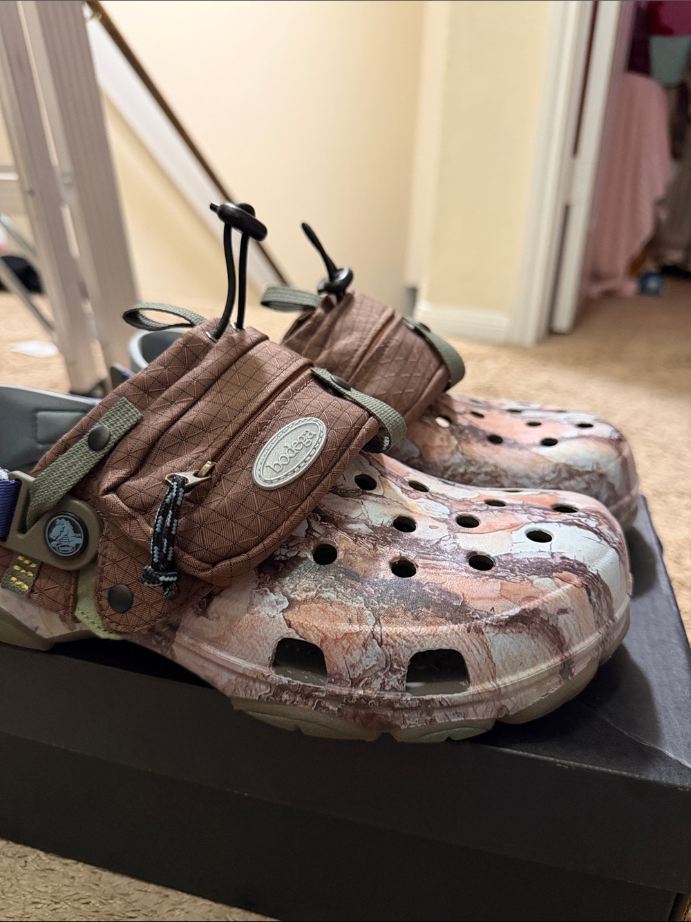Marbled Brown Slip-On Clog with Pocket